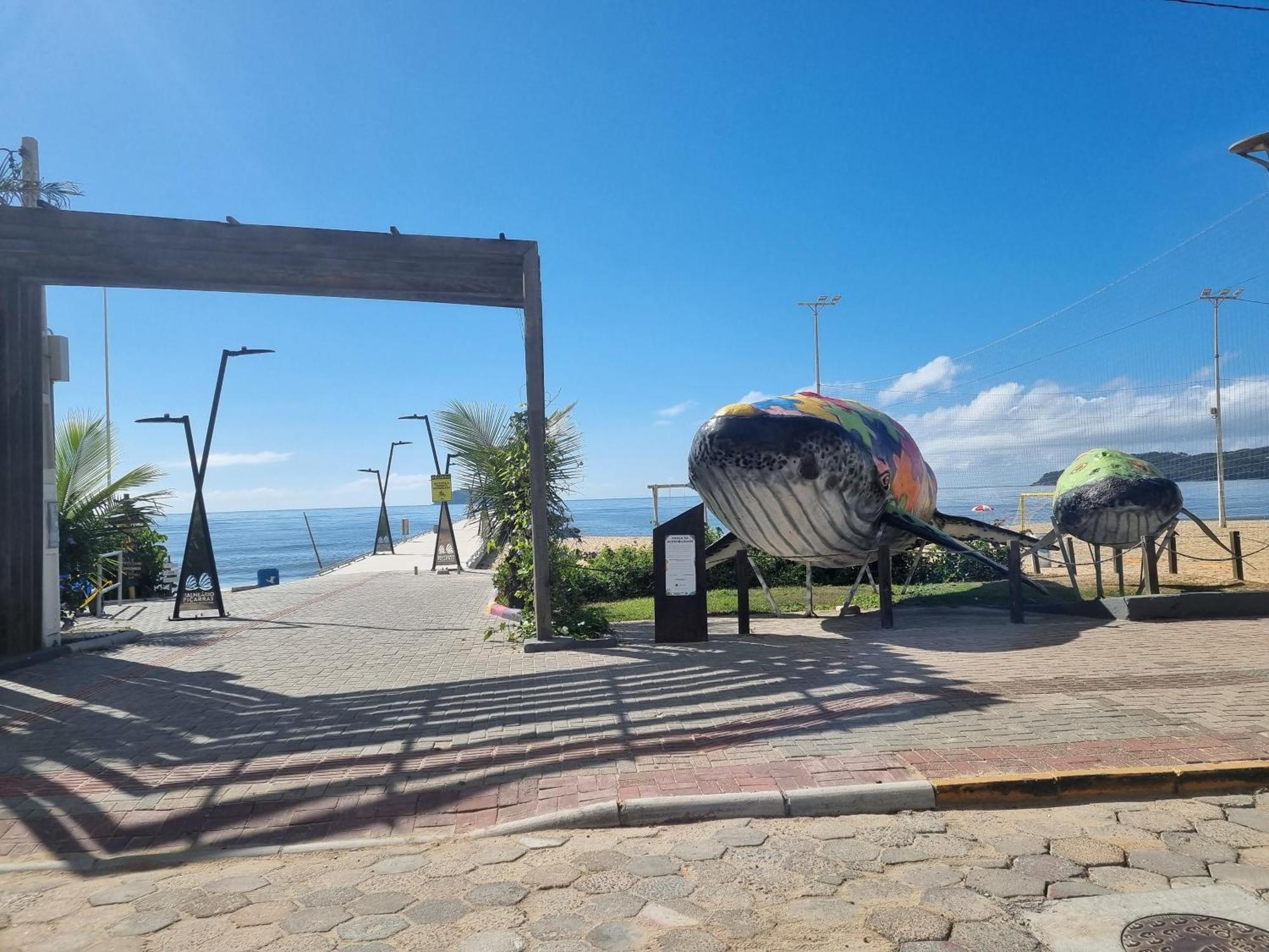 Apartamento Dona Elvira Piçarras Exterior foto